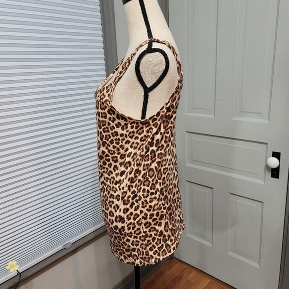 TORRID Foxy Cheetah Print Wide Strap Tank - Picture 7 of 8